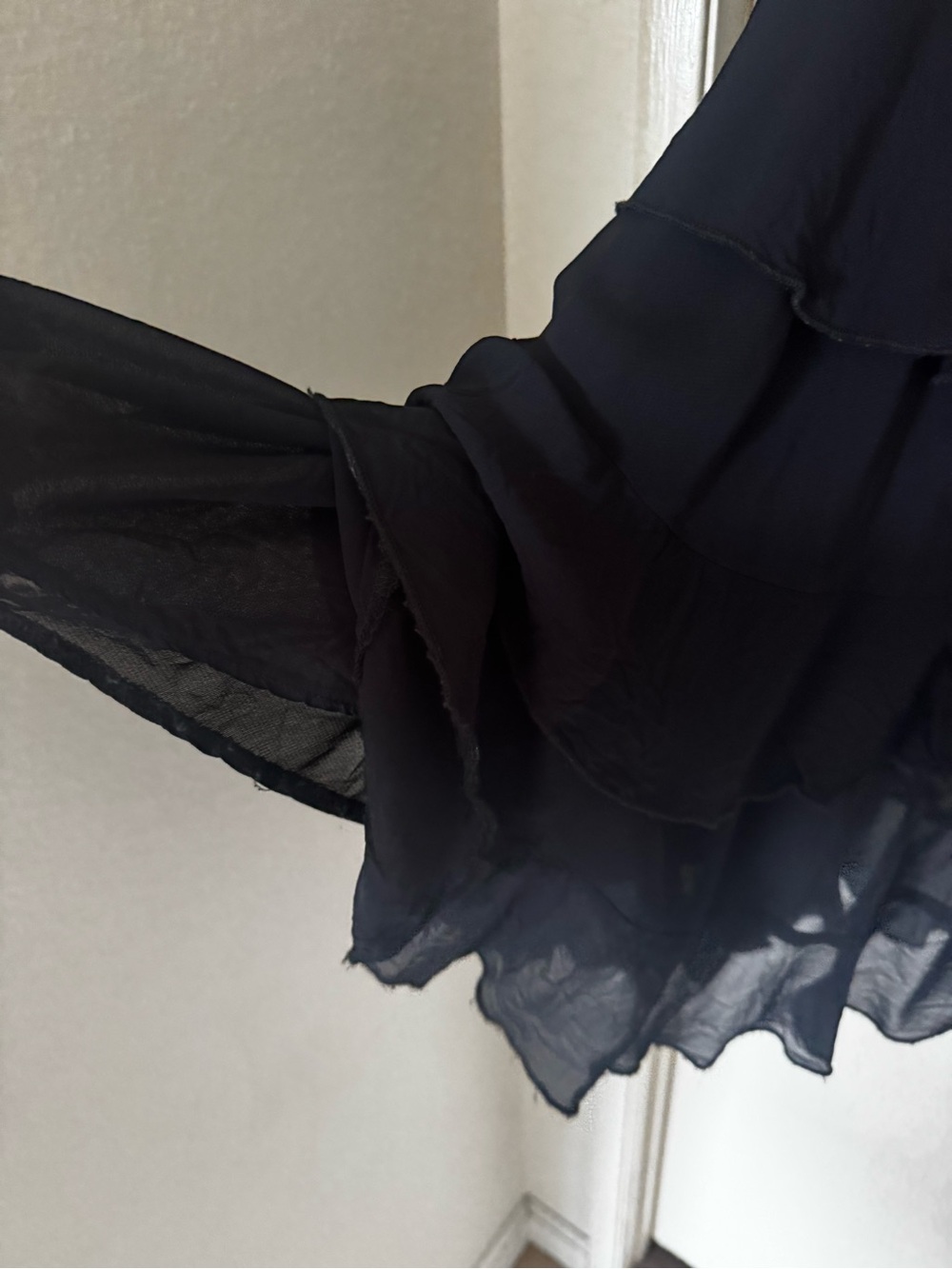 Marikka Nakk Women's Black Tiered Ruffle Maxi Skirt - Picture 4 of 8